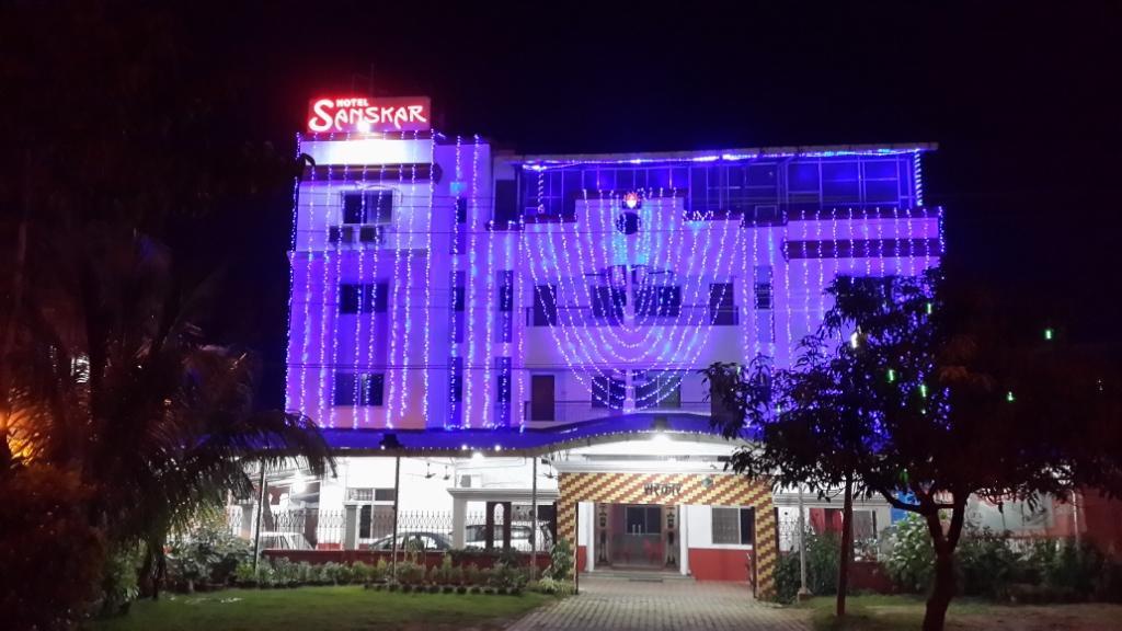 Hotel Sanskar Ранчи Екстериор снимка