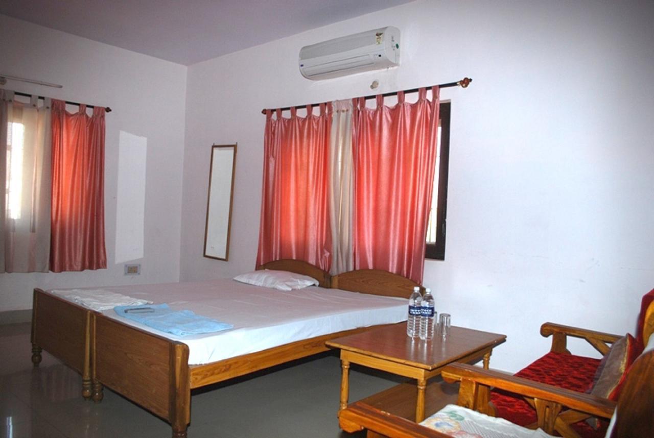 Hotel Sanskar Ранчи Екстериор снимка