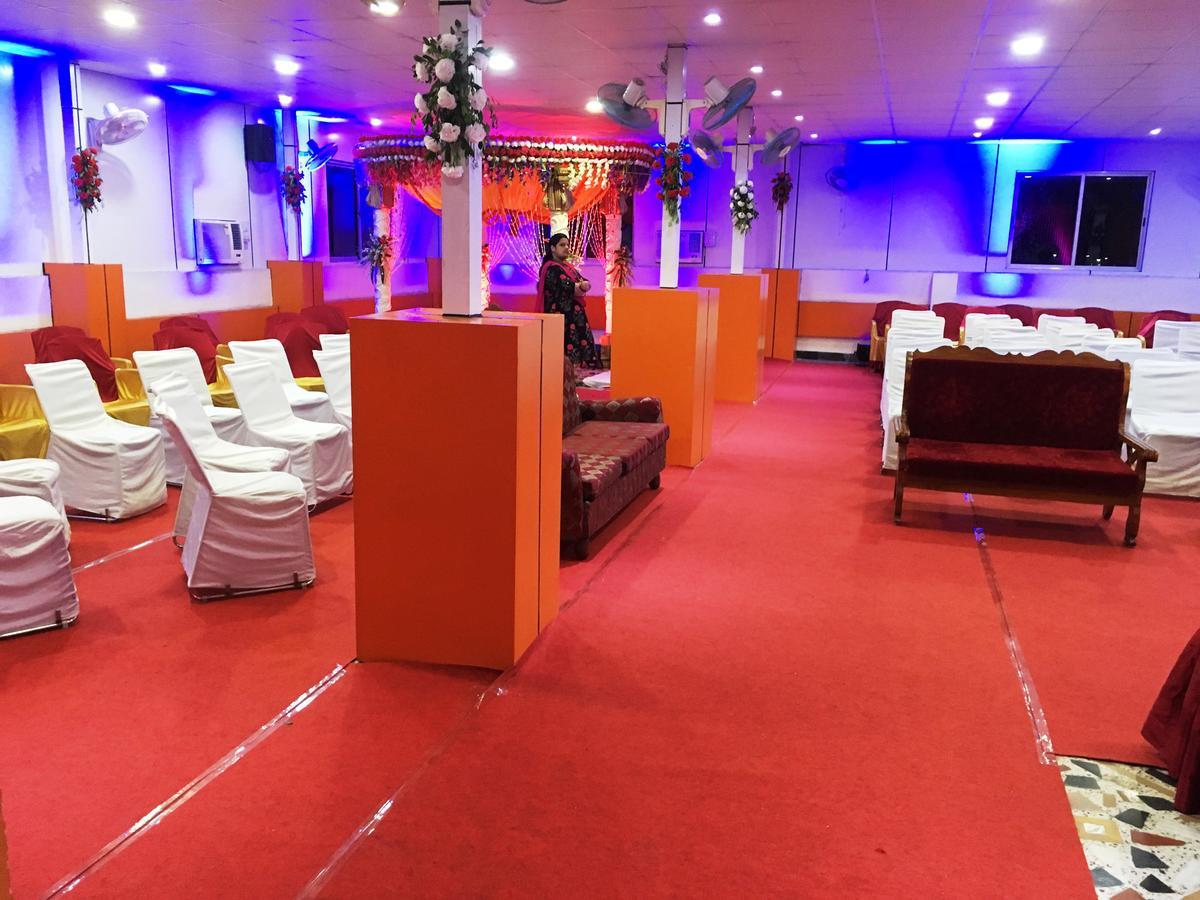 Hotel Sanskar Ранчи Екстериор снимка